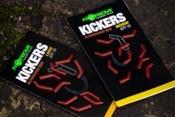 Kickers Medium Bloodworm Red